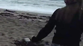 Cheerful Office Lady Grins Takes It to the Base and Savors a Throat Finish - F