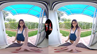 Slippery Sunday - Big Tits Round Ass Latina Covered In Oil Hd Vr