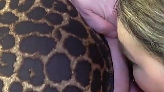 Pissing in Lia's Mouth