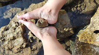 Footjob in the Sea