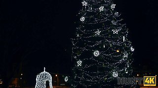 Slim Brunette Cutie Emma Evans Cucks Her BF, Pleasing a Generous Stranger With BJ & Sex On X-mas Eve