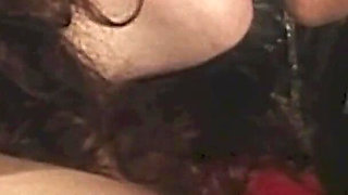 The Vintage Slut in an Amazing Lesbian Scene