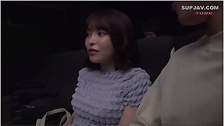 799ftht-224 A Petite Beautiful Woman Sneaks In Next Door In A Cinema, And Tinkers My Ji -po So As Not To Be Barred During The Screening!shi ... Please Be Quiet. It Is Annoying To Other Customers. # 04 Komi -chan