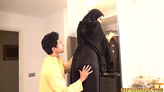 Hot Muslim Bhabhi Anal Sex with Devar on Dussehra - Niks Indian