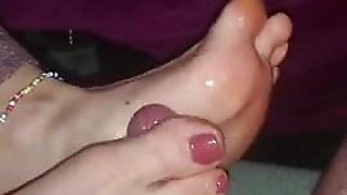 Stinky soles make footjob