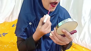 Smooching with hot Arab wife Dearshivani and Indian kissing passion