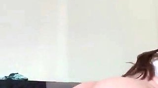 Webcam milf with breast milk live hardcore masturbate