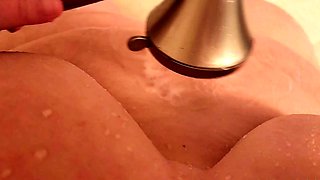 Pulled amateurs close up car sex