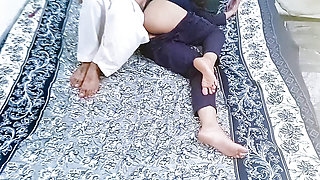 Desi Cute shy girl has her first experience' Desi Village Girl First Time sex video,