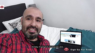 Roma Amor's pussy licking porn by DIRTY DATING STORIES