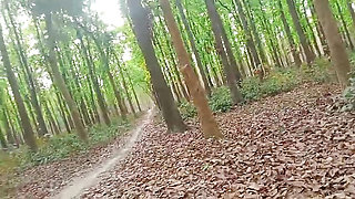 desi bhabhi urineing in the jungle