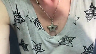 Pussy N Pubes Play in Transport Makes My Fingers Smell Amazing!