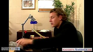 Office babe in glasses Gina Lynn fucking