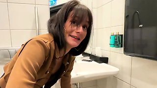 Close up teen masturbation