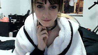 Amateur Webcam Anal Masturbation