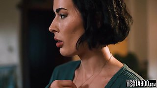 Holly Wood, Olive Glass And Isaiah Maxwell In Petite Milf Wife Pounded Hard By Her Bbc Hubby And His Black Boss