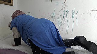 Pregnant Kurdish Wife Has Rough Sex with German Husband