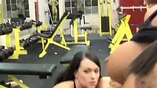 Uk gym reverse gang bang