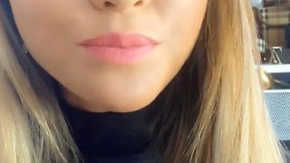 home made amateur blonde Masturbating