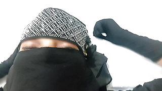 Friend's Muslim wife in black hijab was looking sexy