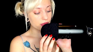 Blonde tight pussy babe solo toy fun in glamour masturbation