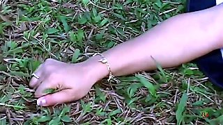 Eating Lisiane Arajo