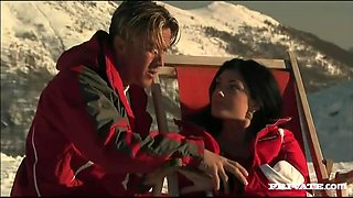 After Taking Some Time to Enjoy the Mountains Roxy and Her Man Bang - Private Porn Sex Videos