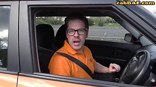 Cumthirsty hot bae cockriding guy in car