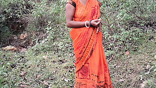 Desi Bhabhi outdoor