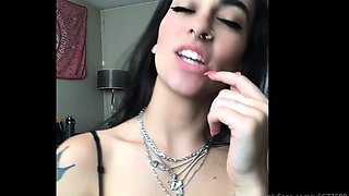 Blonde tight pussy babe solo toy fun in glamour masturbation