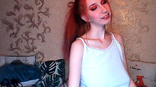 Amateur young teen solo masturbation on her livingroom