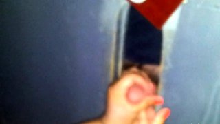 Svensk hustrus hrlighetshl handjob