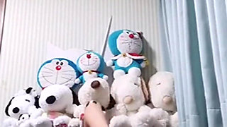 Feeling Sensitive Alone at Home Can't Stop