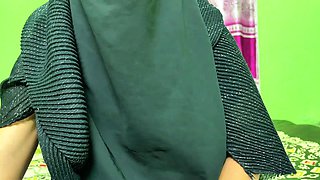 Aunty You're so Sexy and Your Figure Is Look Like Sanny Leone