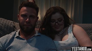 THICK beauty roleplays as stranger with BF