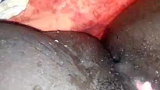 She Uses Bottle to Masturbate,she Squirts and Had Orgasm