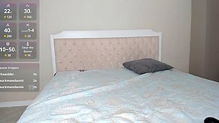 SMALL TIT BRUNETTE TATTOOED TEEN GIRLFRIEND CAUGHT IN SHOWER