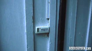 Blonde MILF Fucks Pussy Monster - Extreme Horror Sex & Cumshot
