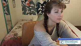 Chat with me in my cozy chatroom