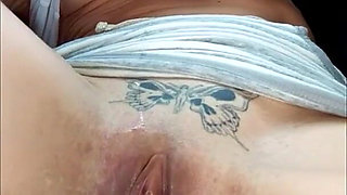 Beach Car Dildo Squirt