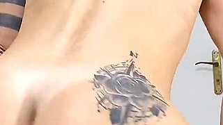 Oiled Ass Twerking Wiggling and Shaking