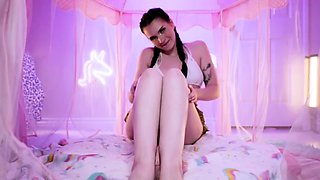Inserted Emma Indica