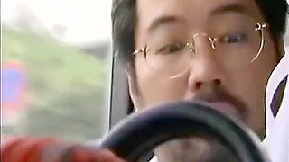 Asian Milf who expose armpit hair was by men on bus -HdMilfCam.com