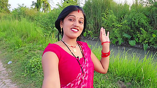 Desi innocent girl har fuck, Local Indian girl fucking video with condom