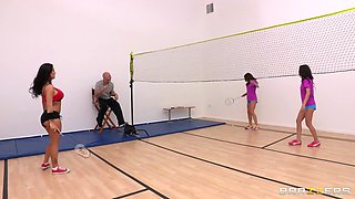 Stroke Work With Johnny Sins, Jenna Presley, Aleksa Nicole, Brandy Aniston - Brazzers