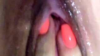 Pulled amateurs close up car sex