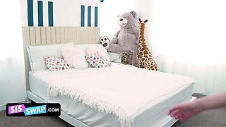 Truth or dare game concludes up in Pussy Licking and Cock Sucking