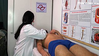 Enfermeira Fica Excitada Ao Ver Erecao Do Paciente 10 Min - Wide Hips And Jennifer Pimenta