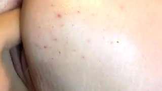 Thick Girl Makes a Nice Squirt on Cam After a Webshow