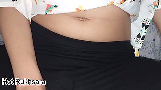 Spicy Indian bhabhi gets intensely pounded by her lover on Valentine's Day with some dirty talk